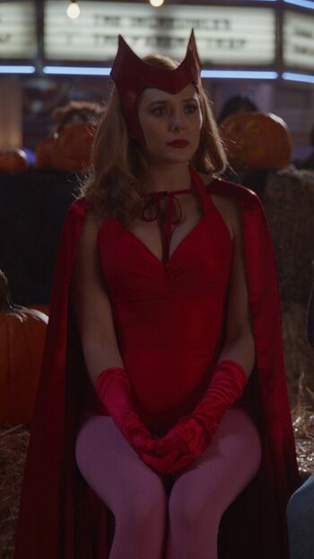 Elizabeth olsen  page leaked private photo uncensored HD quality