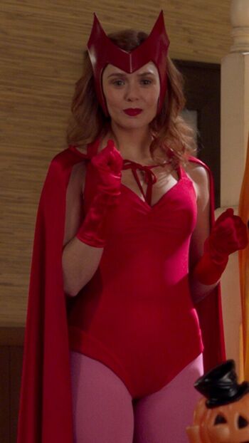 Elizabeth olsen  page leaked private photo uncensored HD quality