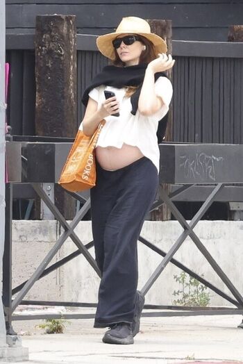 Elizabeth olsen leaked private photo uncensored HD quality