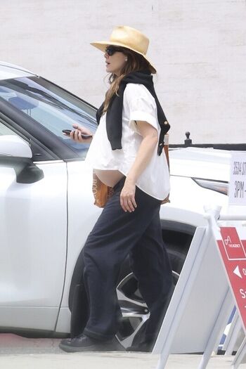 Elizabeth olsen leaked private photo uncensored HD quality