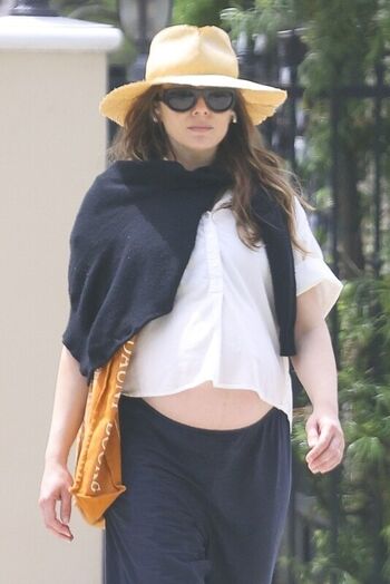 Elizabeth olsen leaked private photo uncensored HD quality