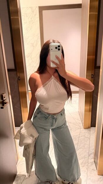 Elizabethxpang leaked private photo uncensored HD quality