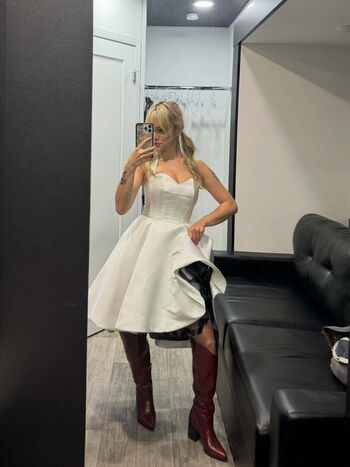 Ella ballentine leaked private photo uncensored HD quality