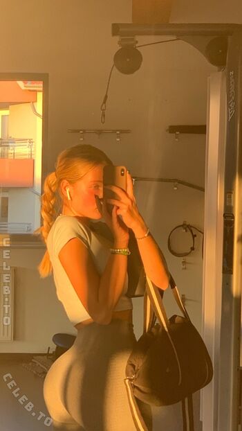 Ella kania page leaked private photo uncensored HD quality