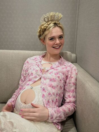 Elle fanning page leaked private photo uncensored HD quality