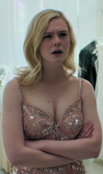 Elle fanning page leaked private photo uncensored HD quality