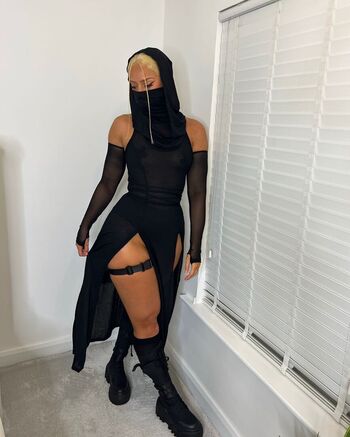 Elliemaejohnson leaked private photo uncensored HD quality