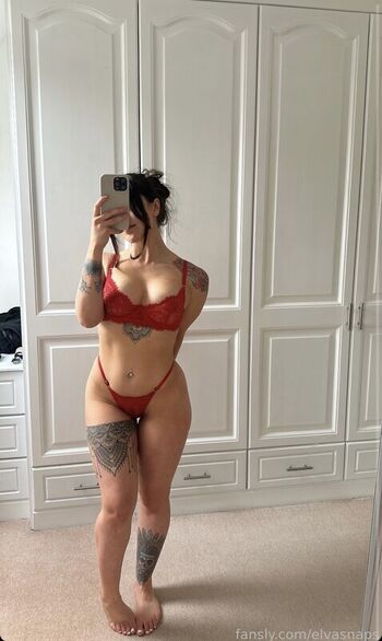 Elvasnaps  page leaked private photo uncensored HD quality