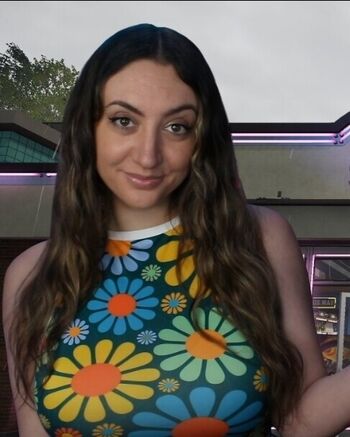 Emidivergent leaked private photo uncensored HD quality