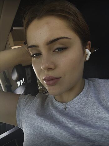Emiliallure leaked private photo uncensored HD quality