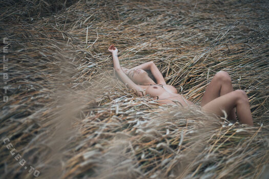 Emilie payet page leaked private photo uncensored HD quality