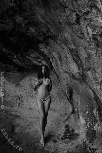 Emilie payet leaked private photo uncensored HD quality