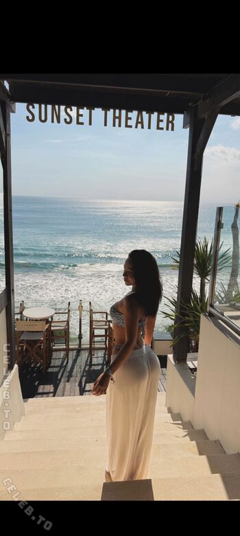 Emiliia ar page leaked private photo uncensored HD quality