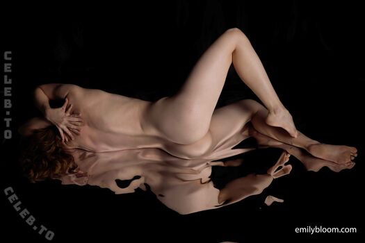 Emily bloom leaked private photo uncensored HD quality