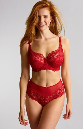 Emily deyt aysage leaked private photo uncensored HD quality