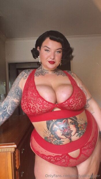 Emily guyer leaked private photo uncensored HD quality