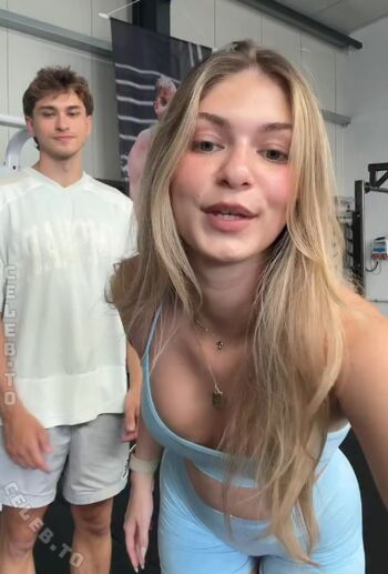 Emilylior page leaked private photo uncensored HD quality