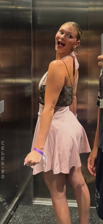 Emilylior page leaked private photo uncensored HD quality