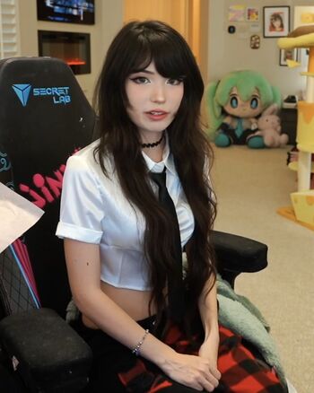 Emiru  page leaked private photo uncensored HD quality