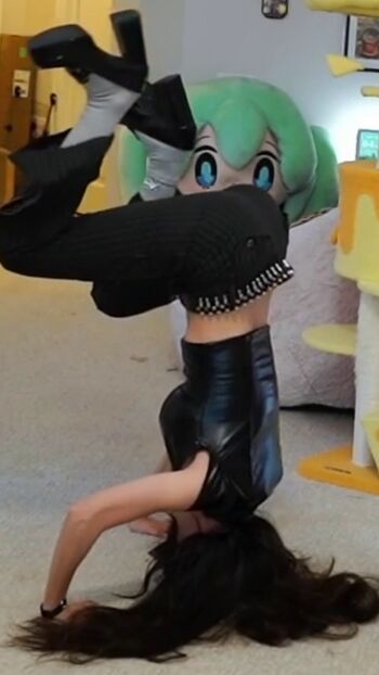 Emiru  page leaked private photo uncensored HD quality