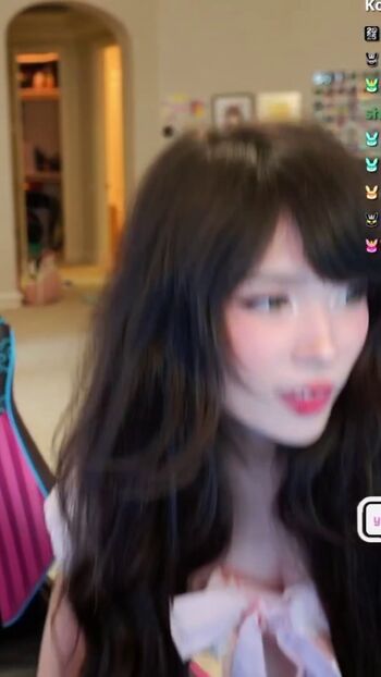 Emiru  page leaked private photo uncensored HD quality