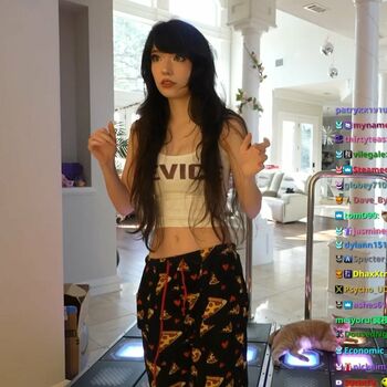 Emiru  page leaked private photo uncensored HD quality