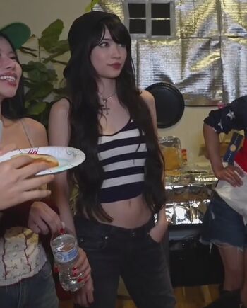 Emiru  page leaked private photo uncensored HD quality