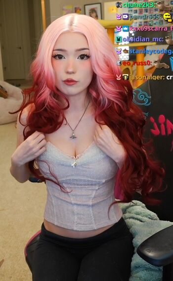 Emiru  page leaked private photo uncensored HD quality