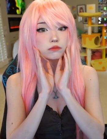 Emiru  page leaked private photo uncensored HD quality