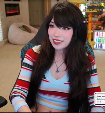 Emiru  page leaked private photo uncensored HD quality