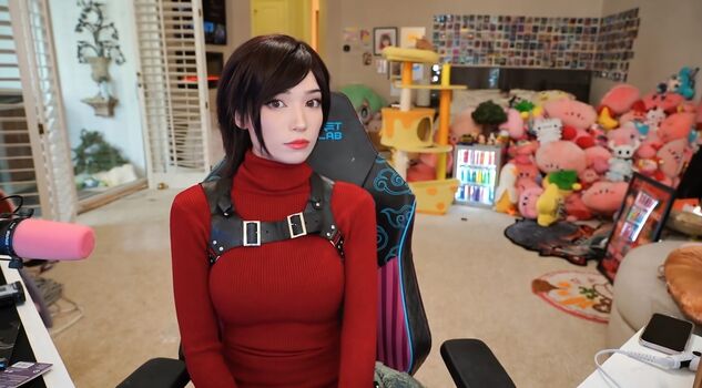 Emiru  page leaked private photo uncensored HD quality