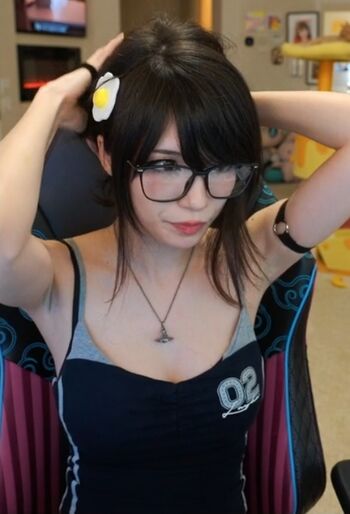 Emiru  page leaked private photo uncensored HD quality