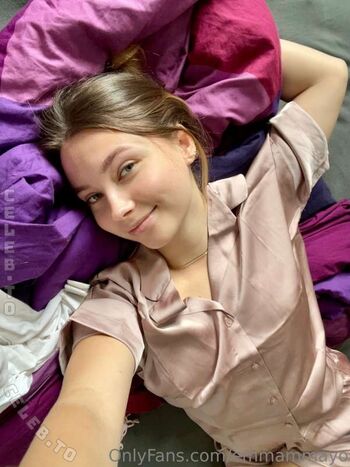 Emma may  page leaked private photo uncensored HD quality