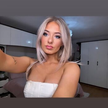 Emma mcguckin leaked private photo uncensored HD quality