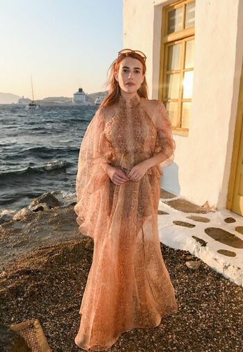 Emma roberts leaked private photo uncensored HD quality