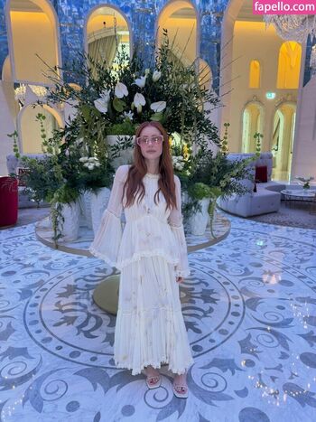 Emma roberts leaked private photo uncensored HD quality