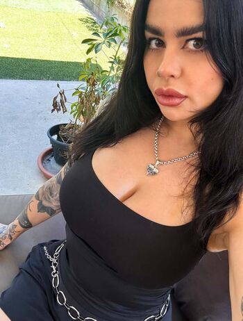 Emmaloubeedie page leaked private photo uncensored HD quality