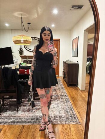 Emmaloubeedie page leaked private photo uncensored HD quality