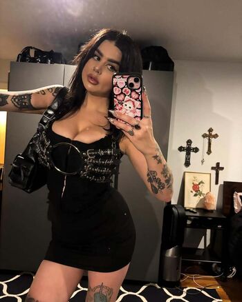 Emmaloubeedie leaked private photo uncensored HD quality