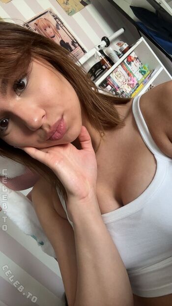 Emmilovscats leaked private photo uncensored HD quality