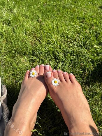 Emmysfeetandsocks leaked private photo uncensored HD quality