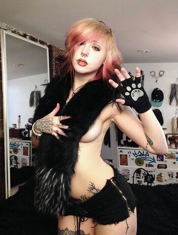 Emoemz page leaked private photo uncensored HD quality
