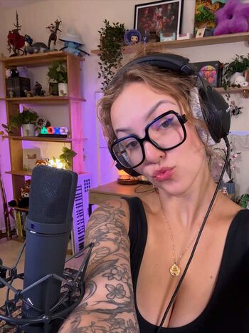 Eralia leaked private photo uncensored HD quality