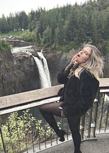 Erica lindbeck page leaked private photo uncensored HD quality