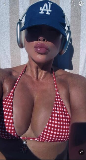 Ericka ferris leaked private photo uncensored HD quality