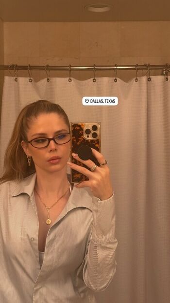 Erin moriarty leaked private photo uncensored HD quality