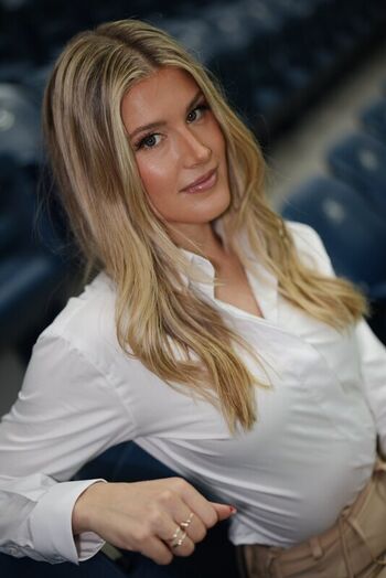Eugenie bouchard leaked private photo uncensored HD quality