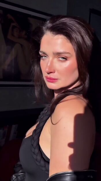 Eve hewson page leaked private photo uncensored HD quality