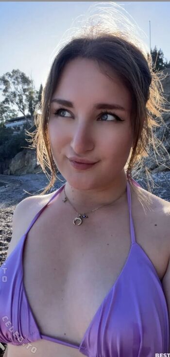 Evelynxka page leaked private photo uncensored HD quality