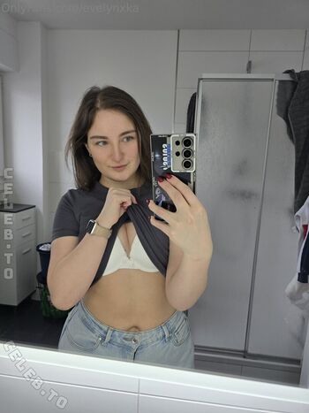 Evelynxka page leaked private photo uncensored HD quality